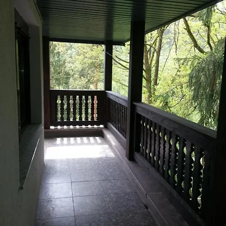Weise Ferienhaus Unterweissbach
